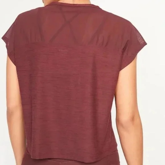 ✨️2/$20 NWT Loose Breathe ON T-Shirt - Picture 2 of 6